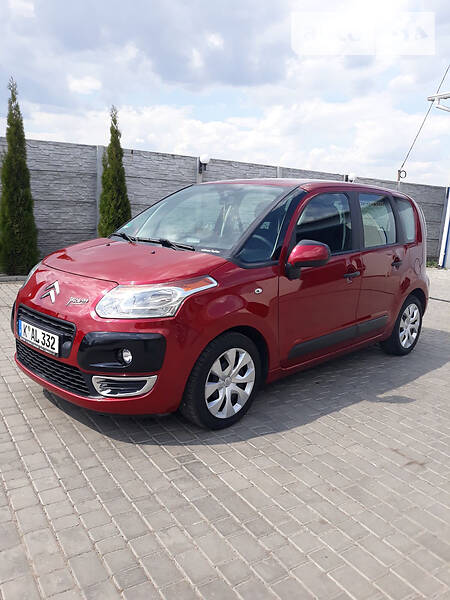 Хэтчбек Citroen C3 Picasso 2011 в Нововолынске