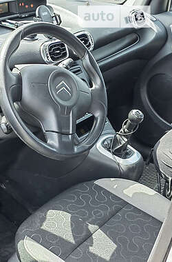Минивэн Citroen C3 Picasso 2012 в 