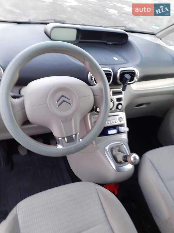 Минивэн Citroen C3 Picasso 2012 в Луцке