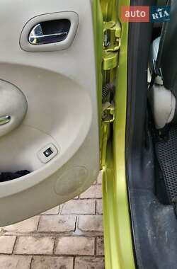 Минивэн Citroen C3 Picasso 2009 в 