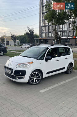 Минивэн Citroen C3 Picasso 2012 в 