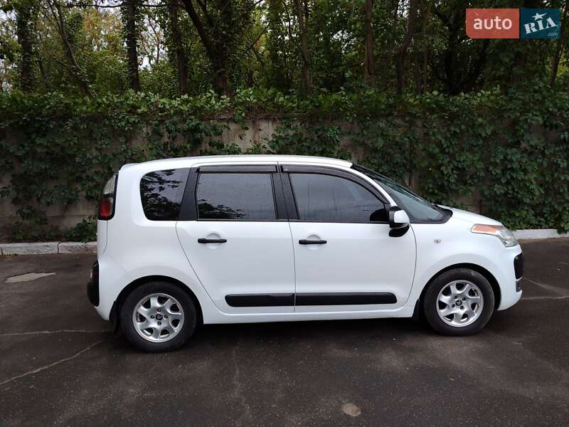 Минивэн Citroen C3 Picasso 2011 в Южноукраинске