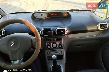 Минивэн Citroen C3 Picasso 2011 в Шумске