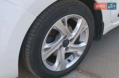 Минивэн Citroen C3 Picasso 2015 в 