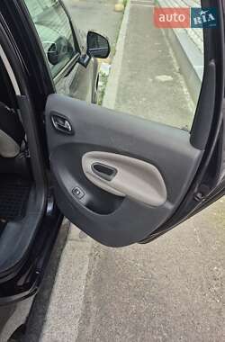 Мінівен Citroen C3 Picasso 2013 в 