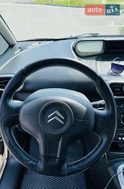 Минивэн Citroen C3 Picasso 2010 в 