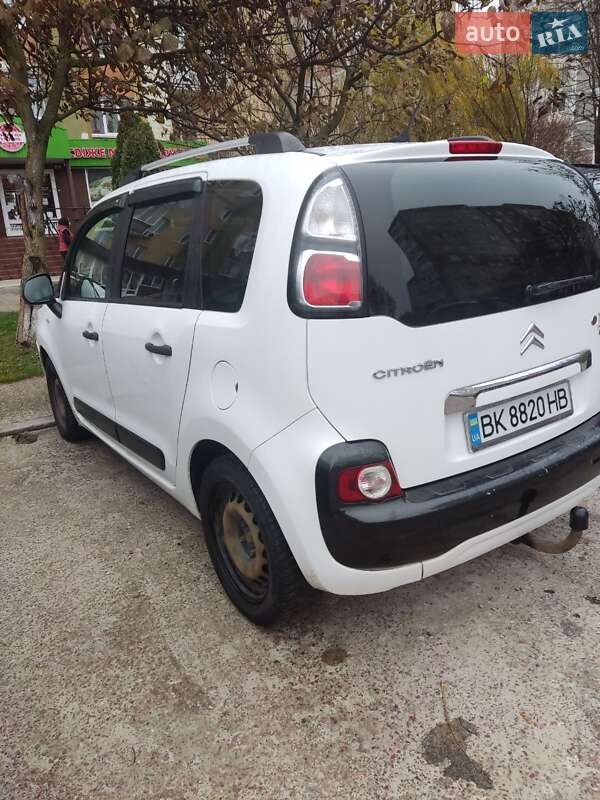 Минивэн Citroen C3 Picasso 2010 в Вараше
