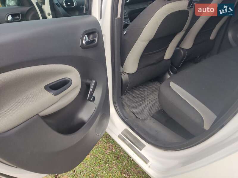 Минивэн Citroen C3 Picasso 2010 в Вараше