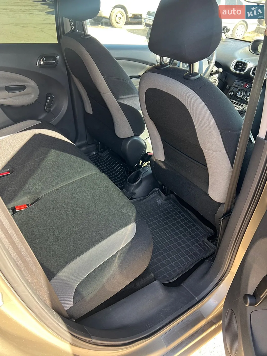 2012 Citroen C3 Picasso - мініатюра 8