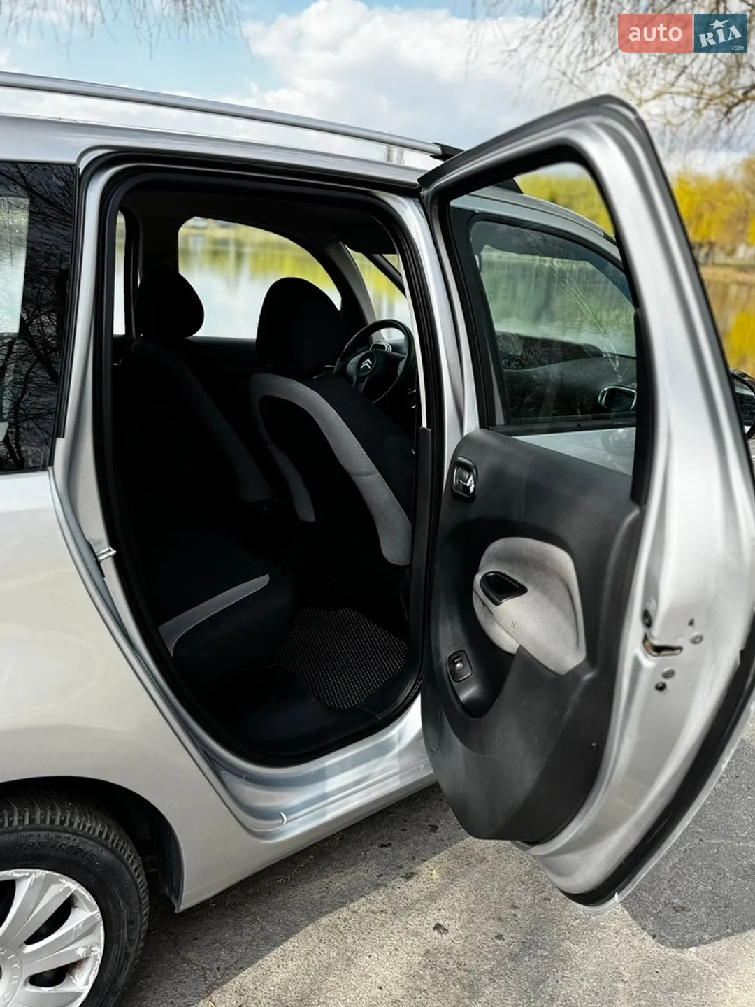 Citroen C3 Picasso 2010 VIN VF7SH5FW0AT517374 фото оголошення 20 з 35