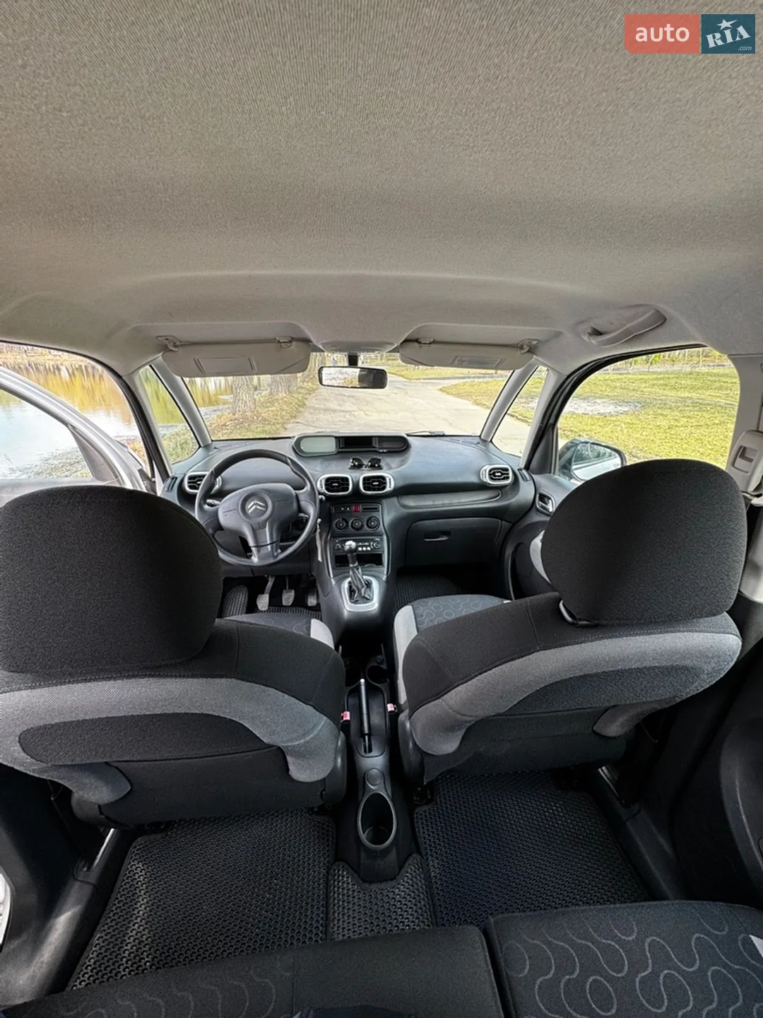Citroen C3 Picasso 2010 VIN VF7SH5FW0AT517374 фото оголошення 25 з 35