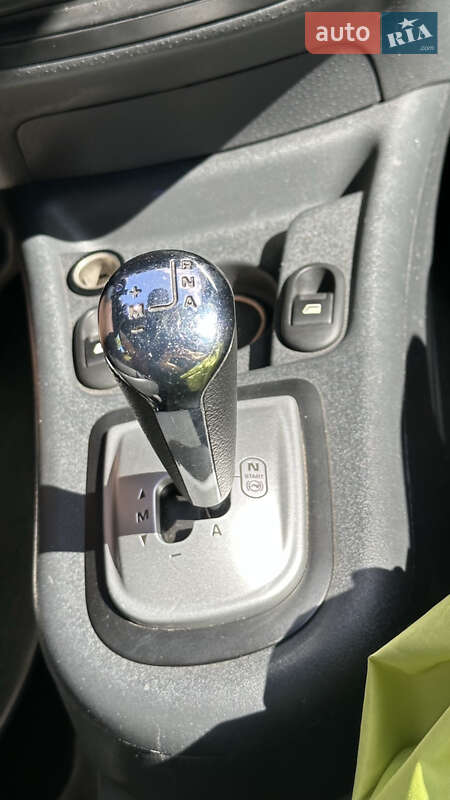 Кабриолет Citroen C3 Pluriel 2009 в Киеве фото 8 Кабриолет Citroen C3 Pluriel 2009 в Киеве