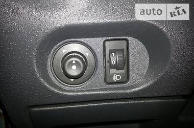 Хетчбек Citroen C3 2003 в Сумах