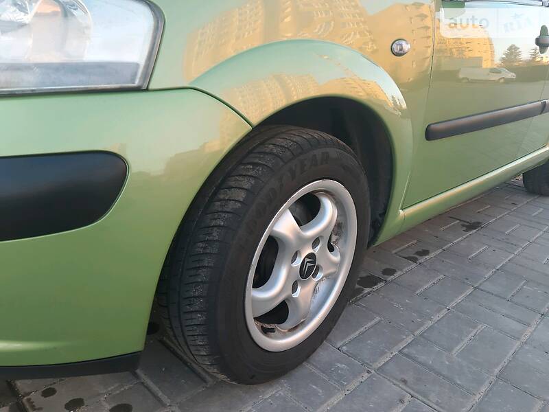 Хетчбек Citroen C3 2006 в Черкасах