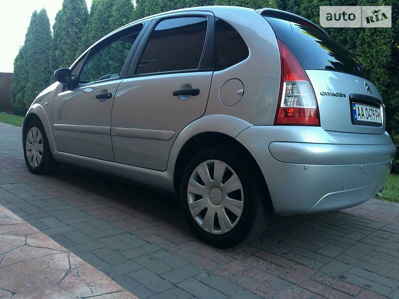 Хэтчбек Citroen C3 2007 в Киеве