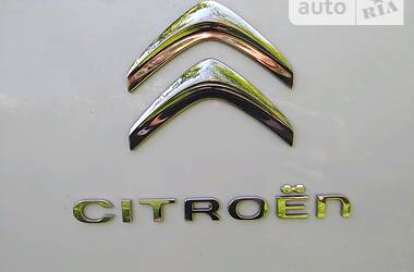 Хэтчбек Citroen C3 2015 в Ивано-Франковске