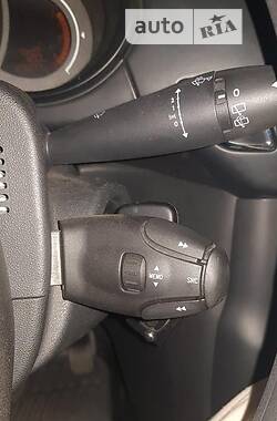 Хэтчбек Citroen C3 2014 в 