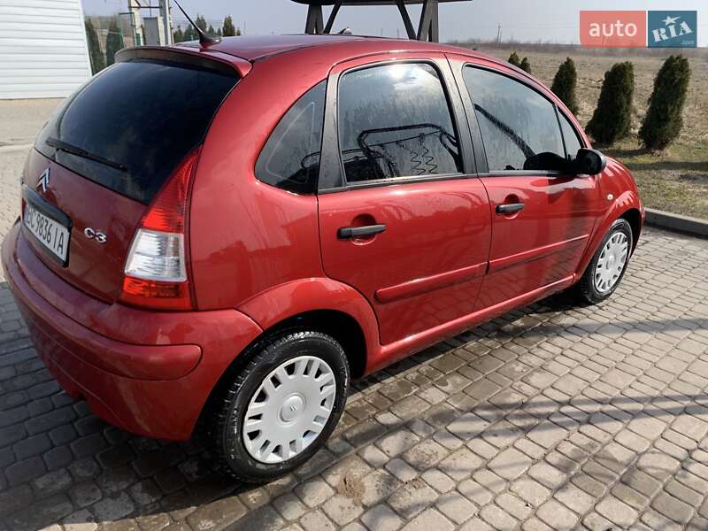 Хетчбек Citroen C3 2009 в Городку