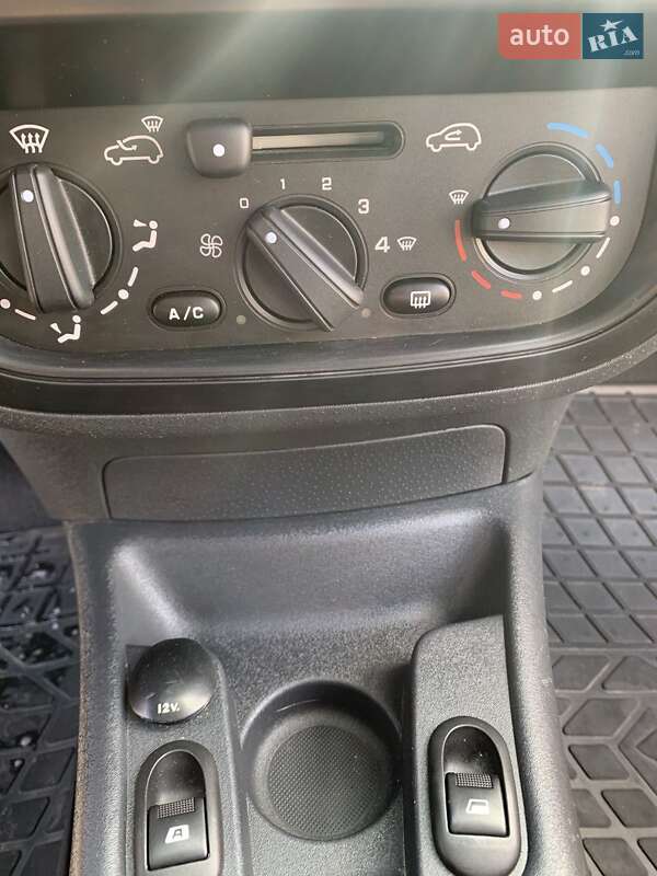 Хетчбек Citroen C3 2009 в Городку