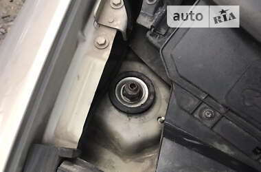 Хэтчбек Citroen C3 2006 в 