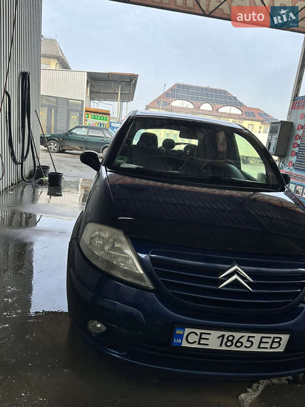 Хетчбек Citroen C3 2003 в Чернівцях