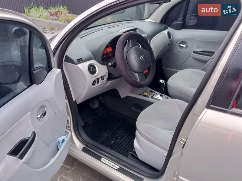 Хетчбек Citroen C3 2006 в Львові фото 6 Хетчбек Citroen C3 2006 в Львові