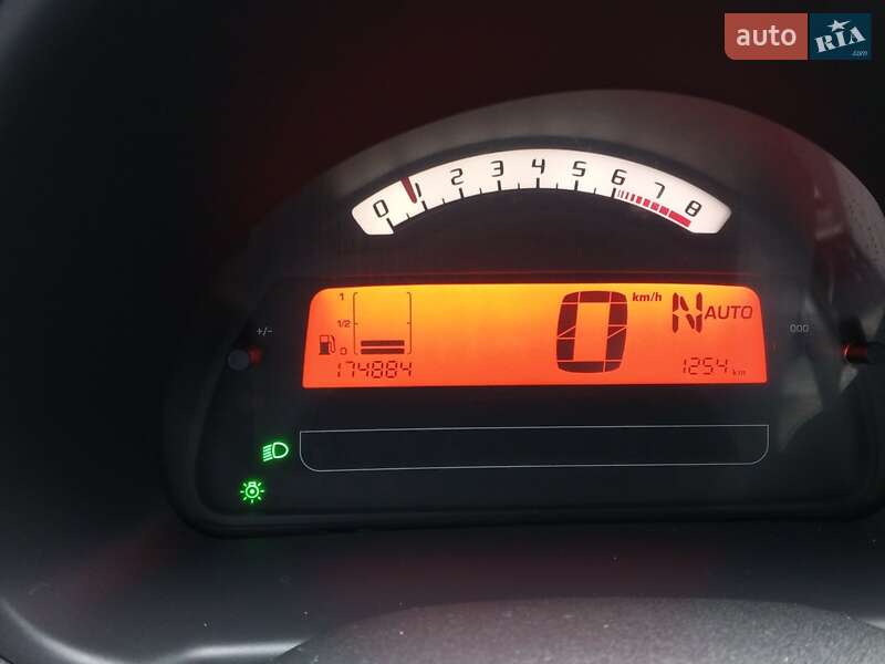 Хетчбек Citroen C3 2006 в Львові фото 8 Хетчбек Citroen C3 2006 в Львові