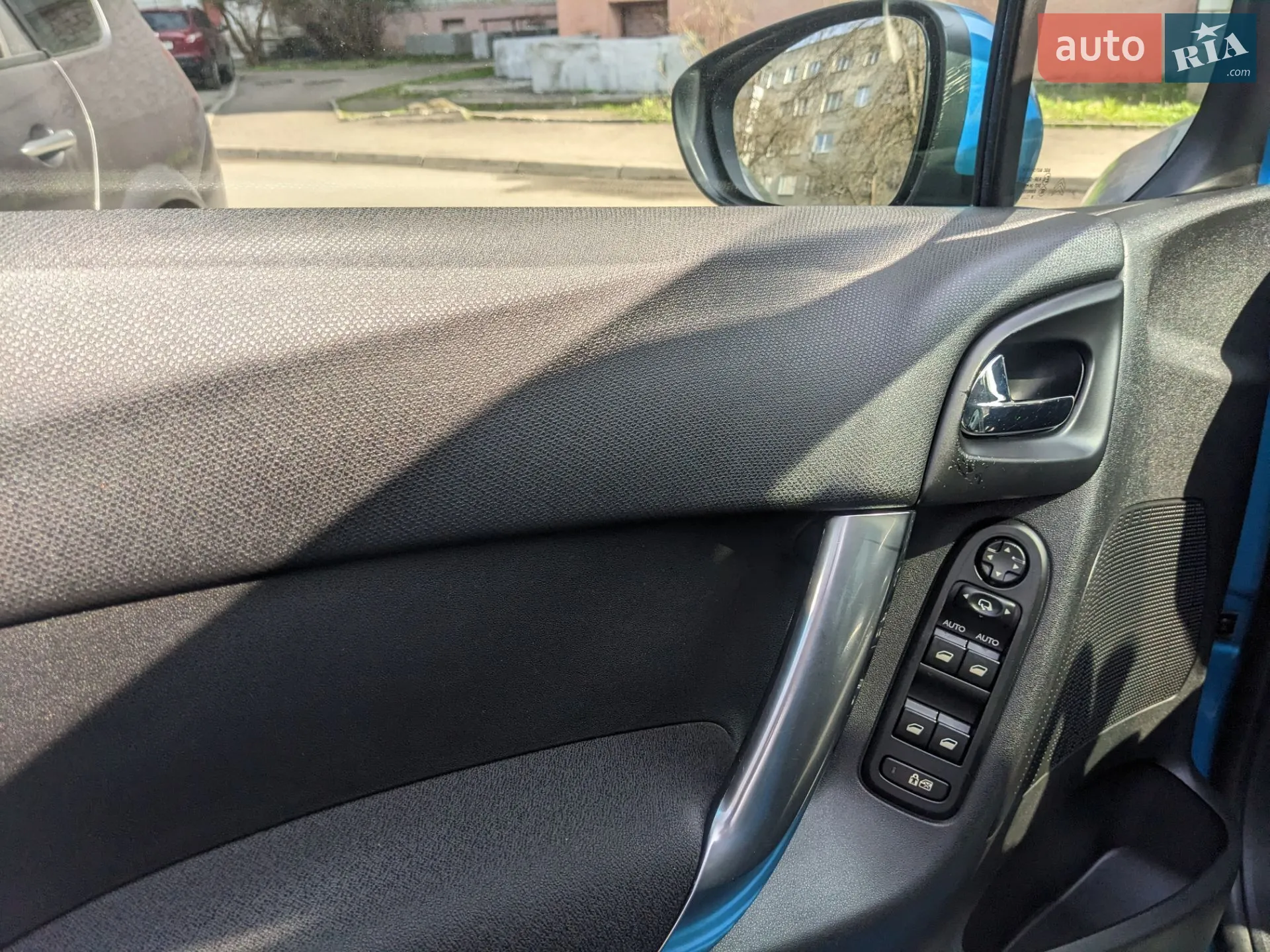 Citroen C3 2010 VIN VF7SC8HR0AA693859 фото оголошення 12 з 17