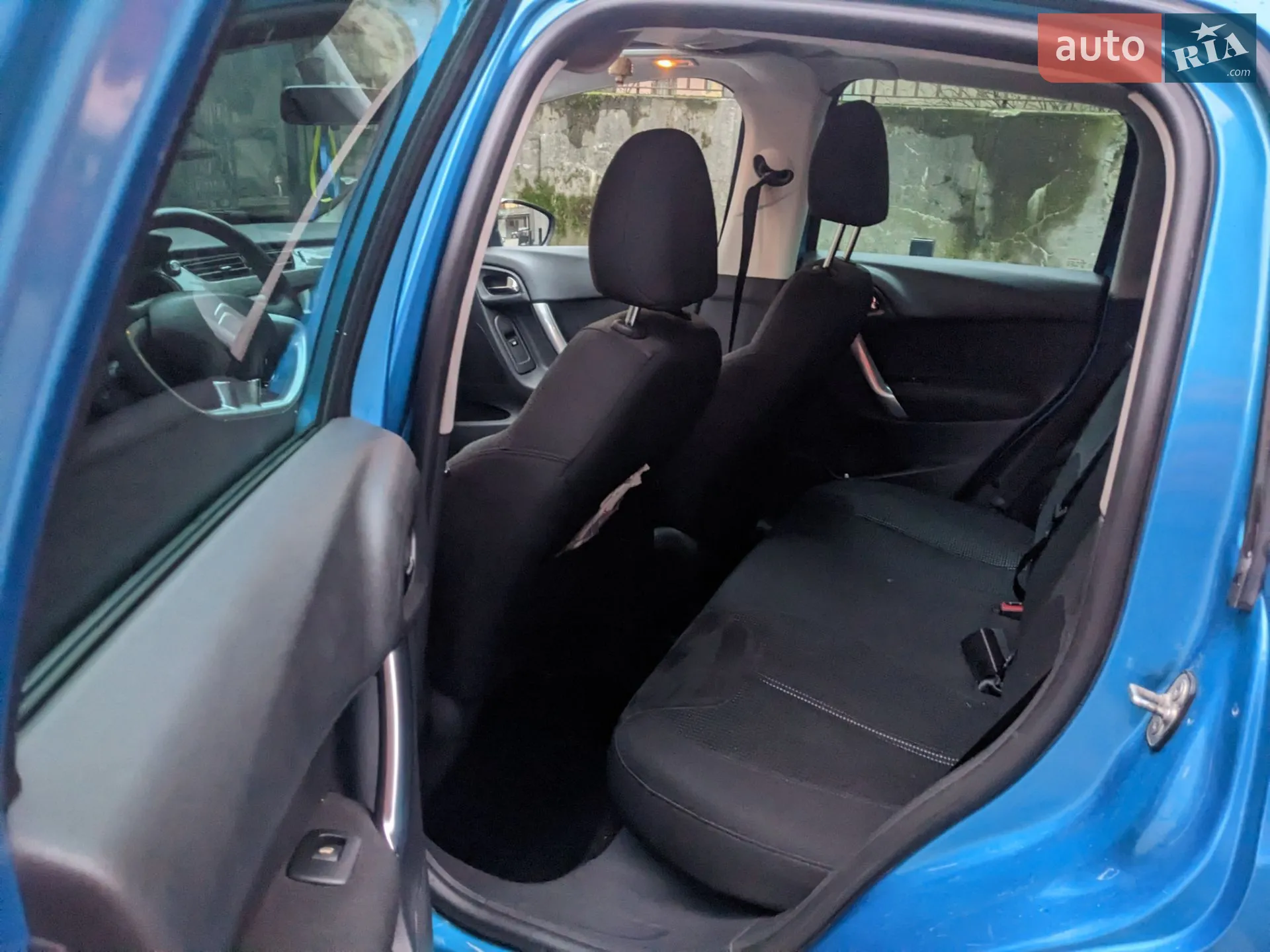 Citroen C3 2010 VIN VF7SC8HR0AA693859 фото оголошення 14 з 17