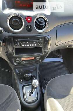 Хэтчбек Citroen C3 2008 в 
