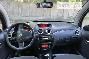 Хэтчбек Citroen C3 2008 в 