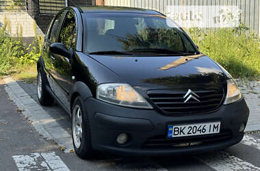 Хетчбек Citroen C3 2002 в 