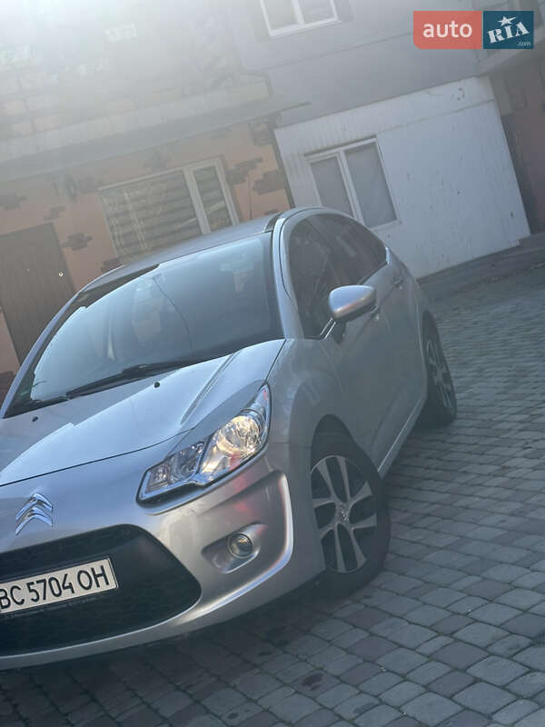 Хэтчбек Citroen C3 2011 в Черновцах