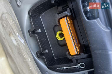Хэтчбек Citroen C3 2012 в 