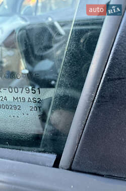 Хэтчбек Citroen C3 2012 в 