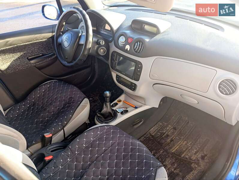 Хэтчбек Citroen C3 2004 в Чернигове