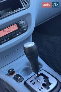 Хэтчбек Citroen C3 2002 в 
