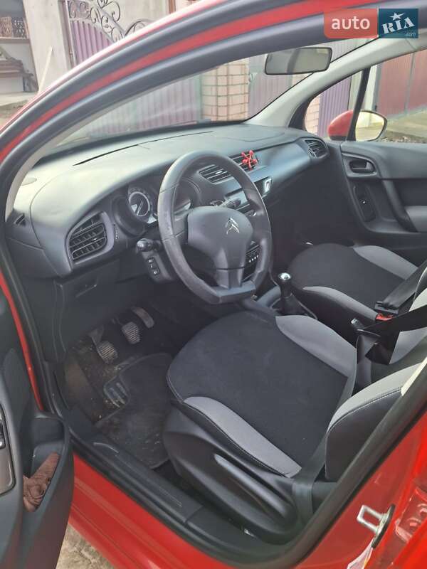 Хетчбек Citroen C3 2014 в Чернівцях