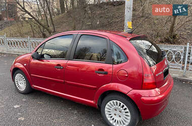 Хэтчбек Citroen C3 2003 в 