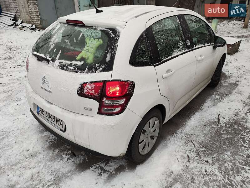 Хэтчбек Citroen C3 2012 в Днепре