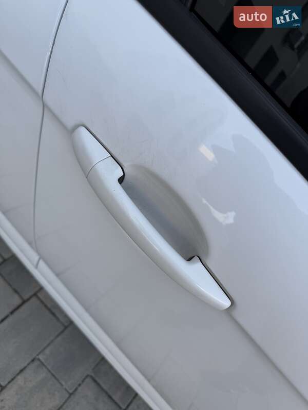 Хэтчбек Citroen C3 2012 в Ужгороде