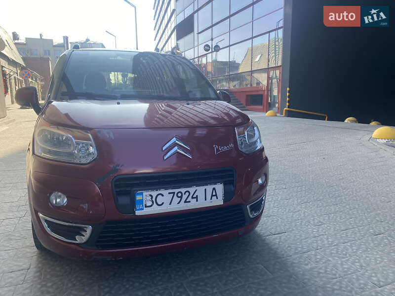 Хэтчбек Citroen C3 2010 в Львове
