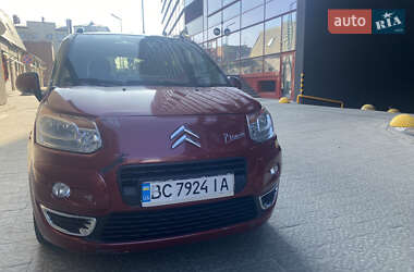Хэтчбек Citroen C3 2010 в 