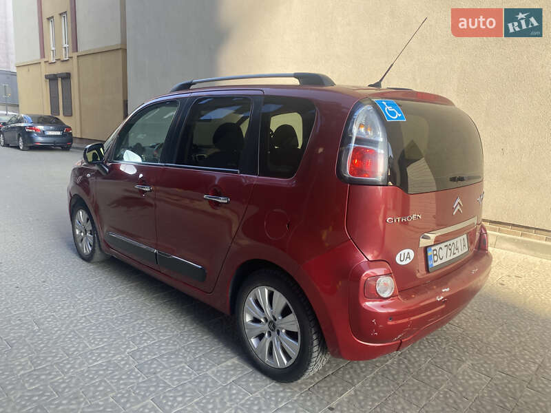 Хэтчбек Citroen C3 2010 в Львове