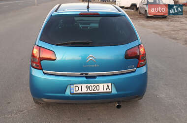 Хэтчбек Citroen C3 2010 в 