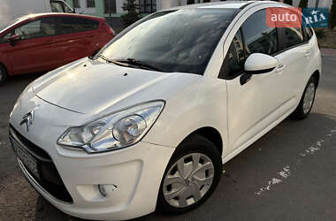 Хэтчбек Citroen C3 2012 в 