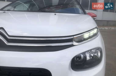 Хэтчбек Citroen C3 2019 в 