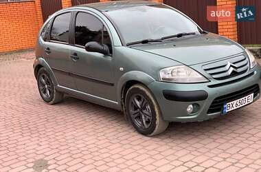 Хэтчбек Citroen C3 2006 в 