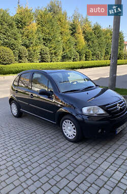 Хэтчбек Citroen C3 2008 в 