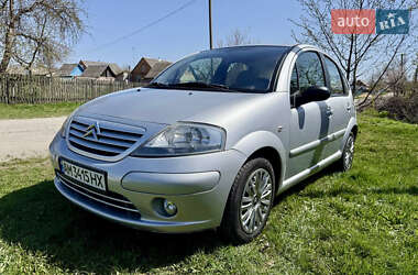 Хэтчбек Citroen C3 2005 в 